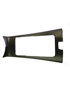 Plas. Sur marche pied